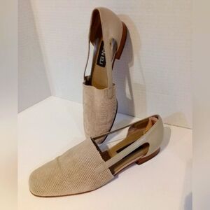Van Eli Tan Flats Sz. 7.5‎ M